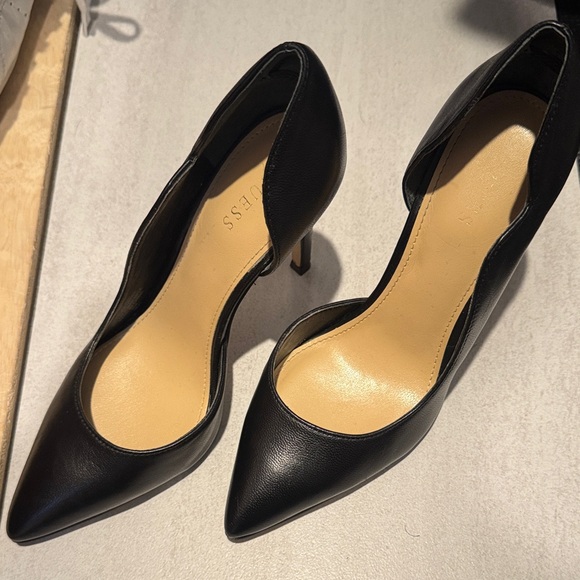 Guess Black Leather Heels - Picture 1 of 3